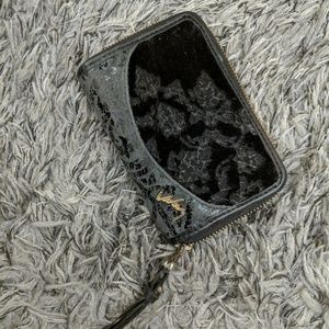 Really cute real leather black wallet